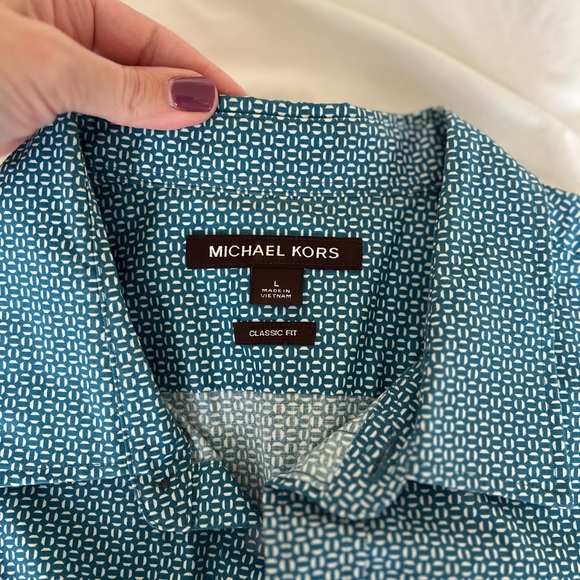 Michael Kors Short Sleeve Button Down Shirt - Picture 4 of 6